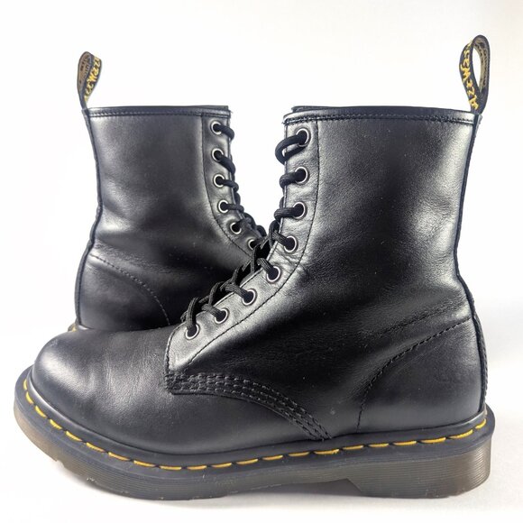 Dr. Doc Martens 1460 Women's Size 8 Black Smooth Leather Lace Up Combat Boots - Picture 1 of 15